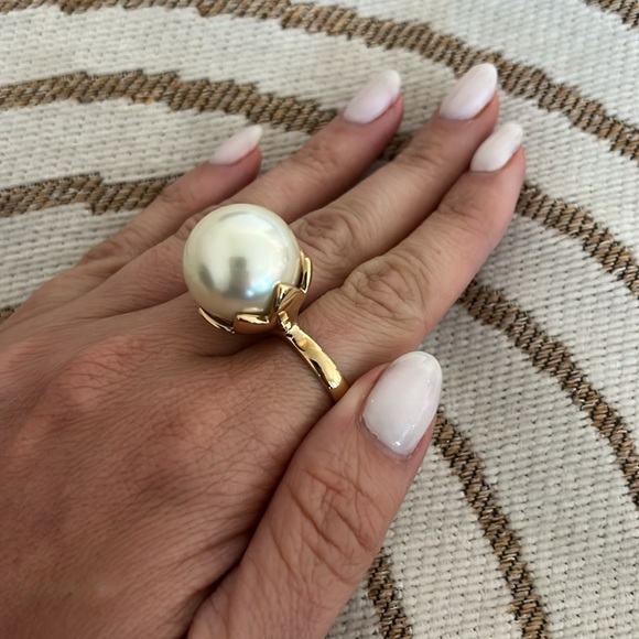 Dior Pearl statement ring - Picture 2 of 2